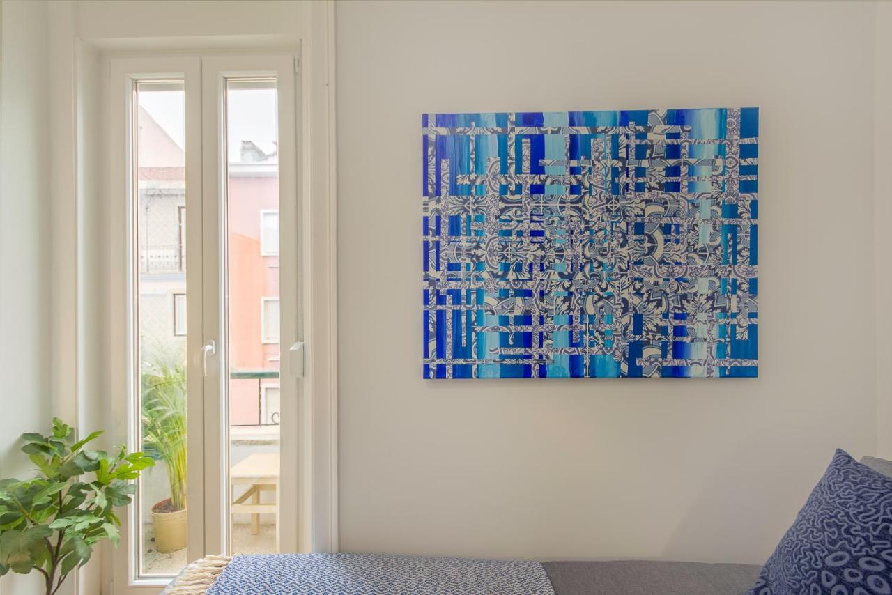 Charming For A Great In Apartment *
